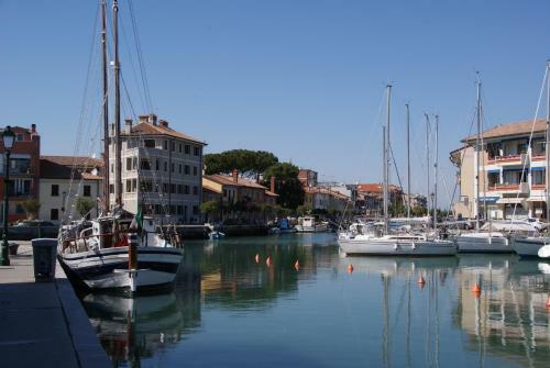 Apartamento Residence Aprilia