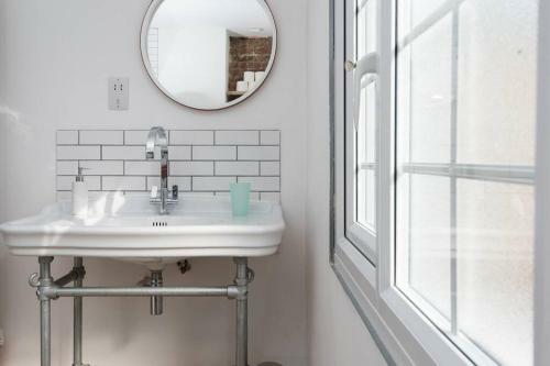 Apartamento Stunning Boutique Victorian Townhouse Central Btn