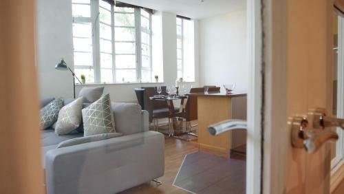Premium Apartment, Amazing Central Location
