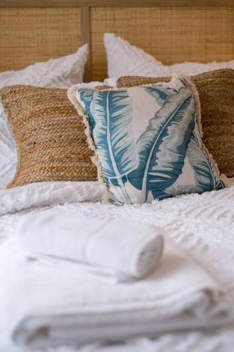 Beautifully Styled, Central Apartment Sleeping 10