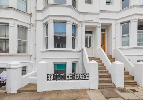 Hove Actually House - By My Getaways