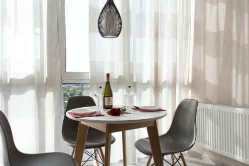 New Apartment Near Shevchenko Park