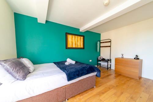 Apartamento Next To Brighton Station * Three Bedroom Flat *