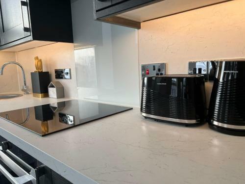 Stylish Central Studio Apartment Modern Luxury