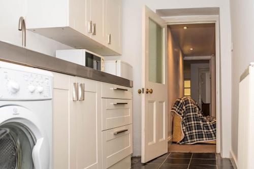 Apartamento Guestready - Historic Regency Flat - 50 Yards To Beach - Very Central!