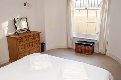 Apartamento Guestready - Historic Regency Flat - 50 Yards To Beach - Very Central!