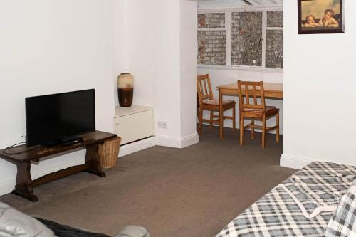 Apartamento Guestready - Historic Regency Flat - 50 Yards To Beach - Very Central!