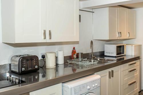 Apartamento Guestready - Historic Regency Flat - 50 Yards To Beach - Very Central!