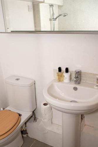 Apartamento Guestready - Historic Regency Flat - 50 Yards To Beach - Very Central!