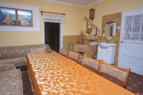 Hostal ??? ????