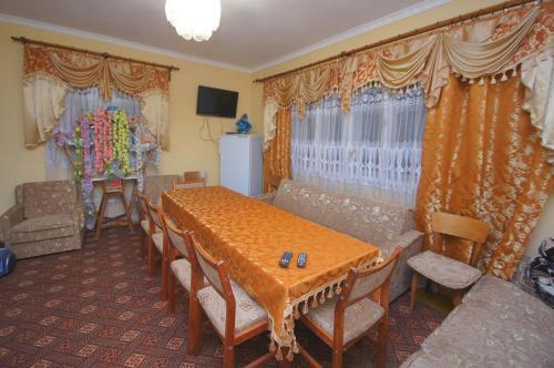 Hostal ??? ????