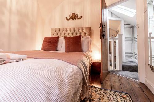 Quadrant Cottage