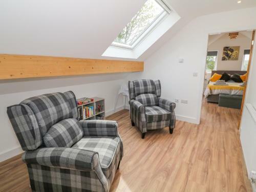 Llwyd Coed Canol