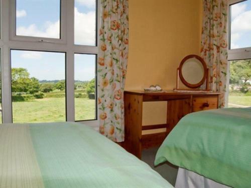 Apartamentos Dinas Farm