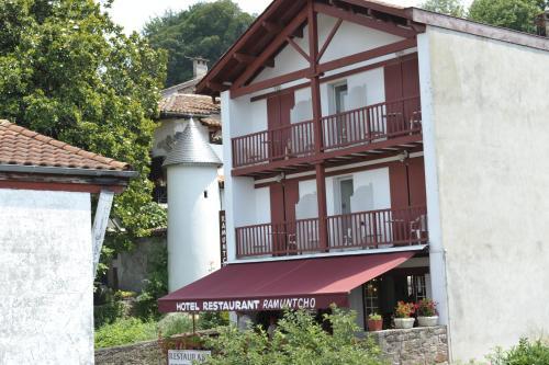 Hotel Logis H�tel Ramuntcho