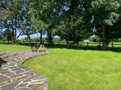 Canllefaes Cottages