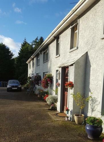 Bed & Breakfast Leafield House