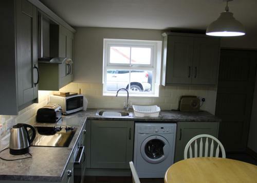 Hillcrest Cottage