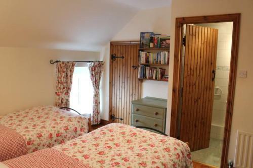 Hillcrest Cottage