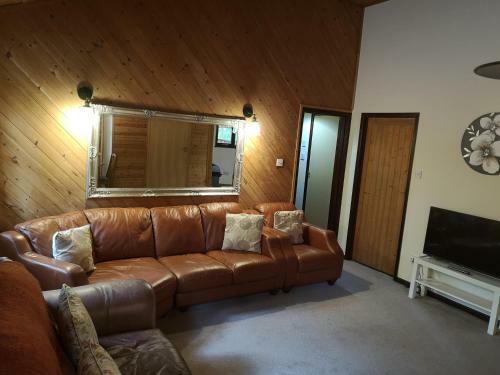 Woodland Lodge?s St Clears