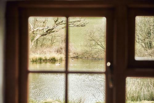 Penuwch Boathouse