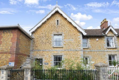 Round House Cottage