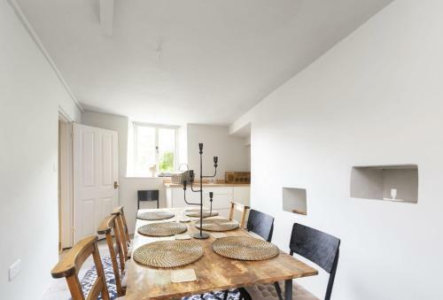 Round House Cottage