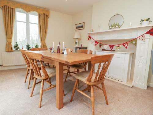 Coach House Cottage