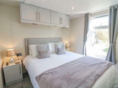 41 Sheerwood