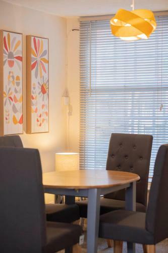 Kpgl Cosy Home