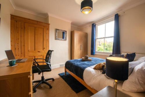 The George Fields - Long Stay Offer - Free Parking
