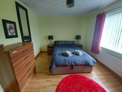 Homely Yellow Bungalow -articlave-near Castlerock