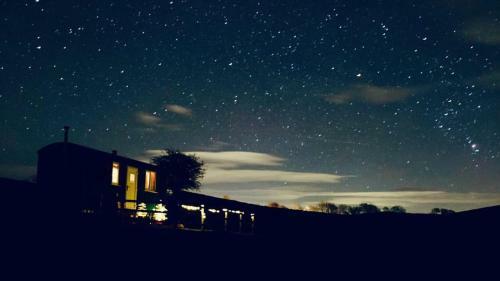 Fauld O Wheat Shepherds Hut , Loch Ken ,off Grid