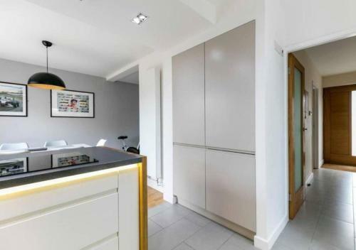 Spacious Modern Garden Family Home