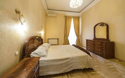 Apartment On Khreschatyk
