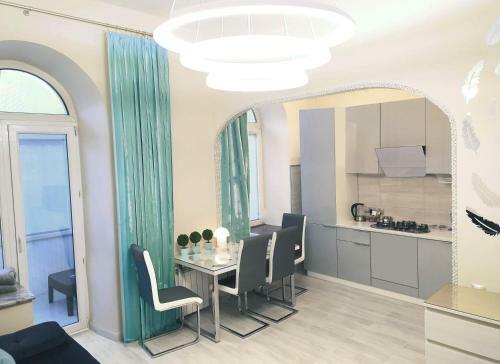 Centre Located Apartments