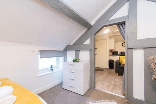 *beautiful Apartment*free Gated Parking* Fast Wifi