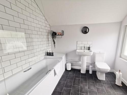 Richmond Apartments By Switchback Stays