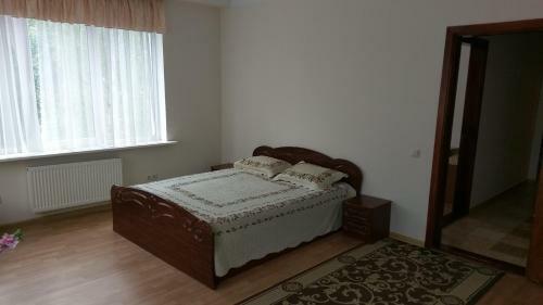 Sviatoshyn Aparthotel