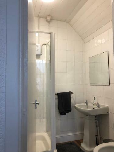 Hostal Parklane Guest House