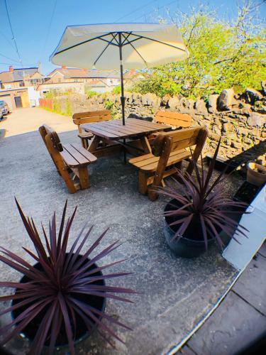 Hostal Parklane Guest House