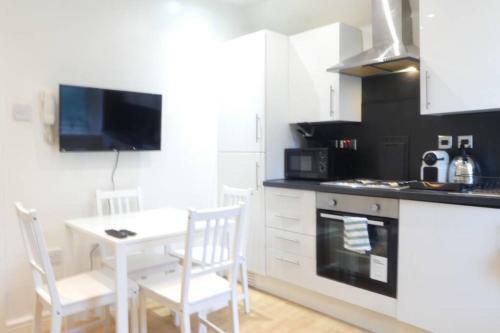 2 Bedroom Apartment Nr City Centre, Uni & Parks