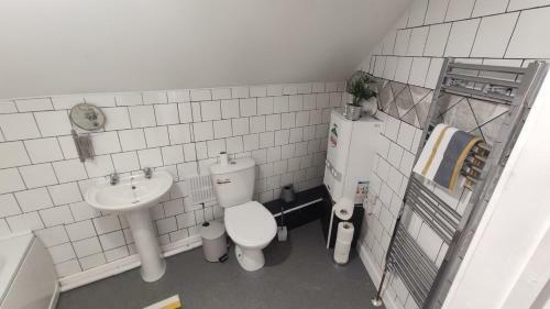 Hostal The Coach House