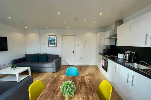 Group Of 4 Apartments For Up To 24 Guests