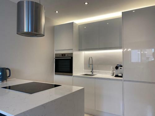 Exclusive Cardiff City Centre Apartment