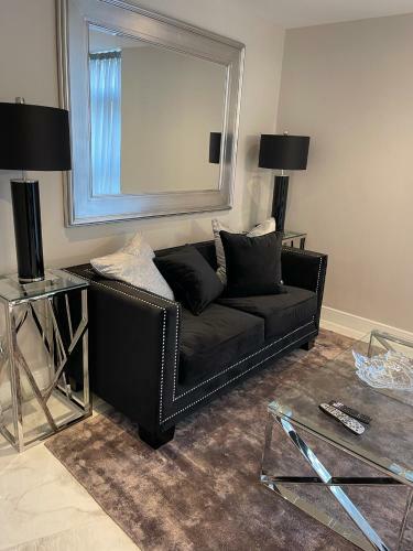 Exclusive Cardiff City Centre Apartment