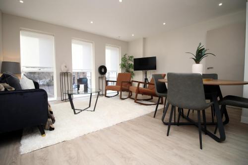 Apartamento Fully Equipped And Stylish 2br Close To City Centre