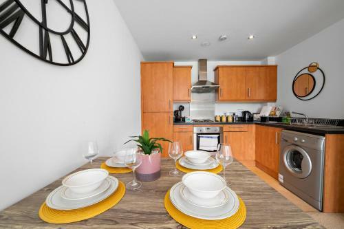 Canal Park Central Cardiff Ground Floor Apartment