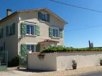 Bed & Breakfast Chambres D'h�tes Gondeville