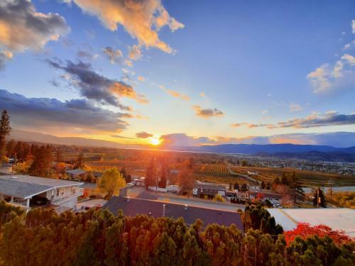 Aparthotel Acker Vacation Rentals Kelowna